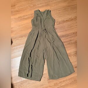 Olive Green Sleeveless Jumpsuit